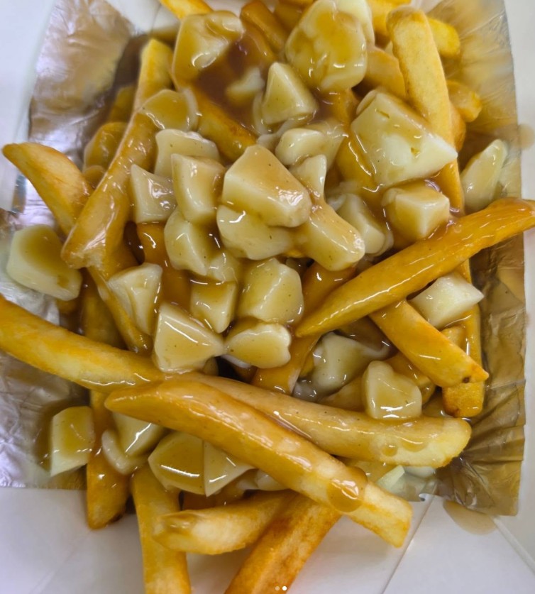 Poutine eh!